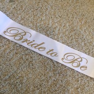 Bride to be / Bridesmaid Sashes